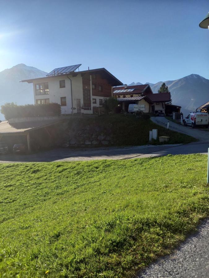 Haus Panorama Apartamento Umhausen Exterior foto